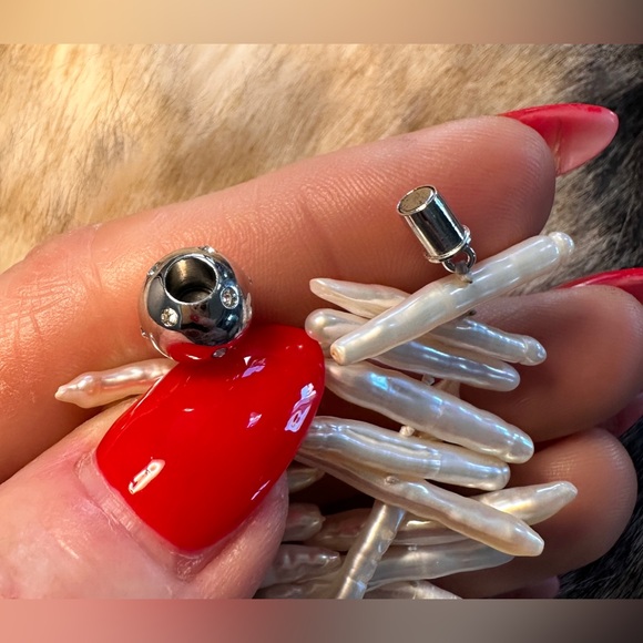 Baroque Knotted Fresh Water Stick Pearl Choker & Pavé Diamond Clasp - Picture 9 of 10